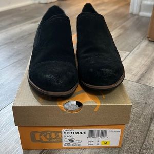 Black boots